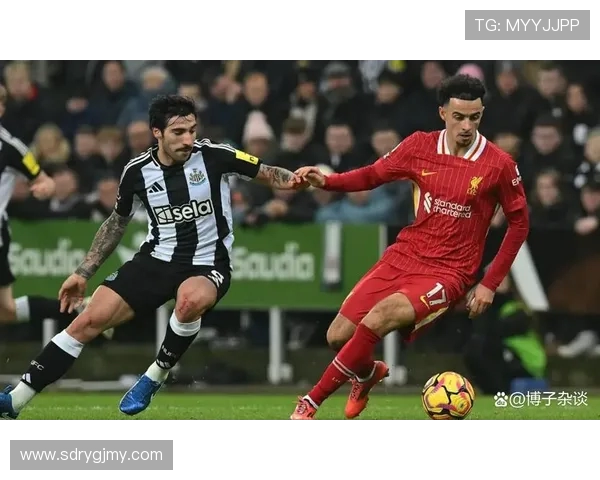 伯恩茅斯与南安联激战正酣谁能在英超赛场上笑到最后